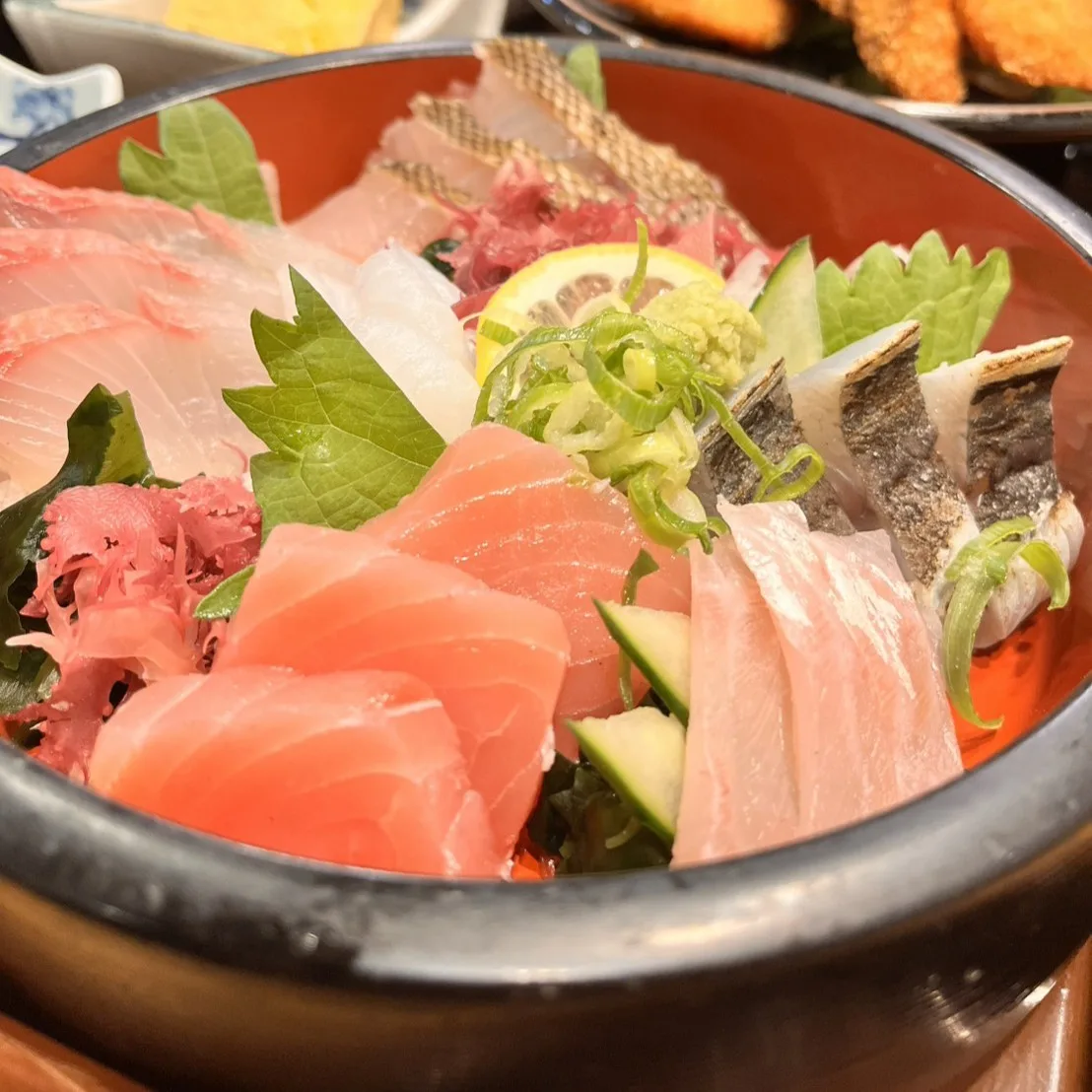 海鮮丼